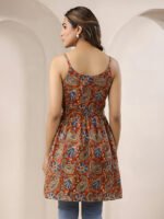 Red Pure Cotton Paisley Printed A-Line Short Kurti - Image 3